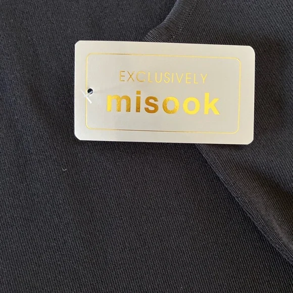 NWT - Elegant Black Sleeveless Dress - Picture 7 of 9